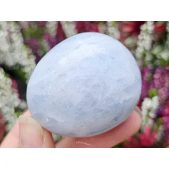 Přírodní kámen Kalcit modrý kámen z Madagaskaru (134g)