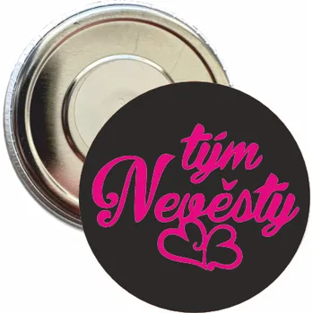 ON-DESIGN Placka s motivem Tým nevěsty 32 mm Barva: černá, Barva potisku: purpurová, Typ buttonu: magnet