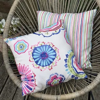 Dekorativní polštářek BYTEMA Dekorační povlak na polštář MANDALA a PRUHY 45 x 45 cm