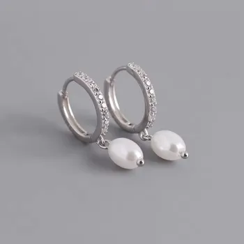 Náušnice Olivie Stříbrné náušnice s perlou 8726 Ag 925; ≤1,5 g.
