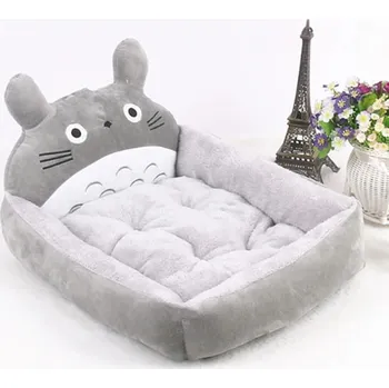 Pelíšek pro psa Pohodlný pelíšek pro psy i kočičky s vyvýšeným okrajem a motivem zvířátek Barva: Šedé Totoro, Velikost: M - do 6 kg