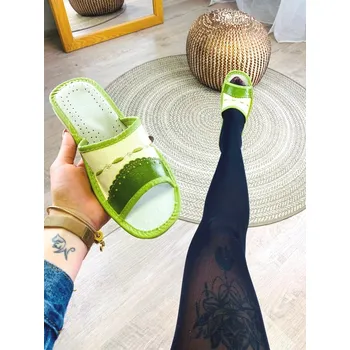 Dámské pantofle Dámské kožené papuče model 99 - zelené s imitací krajky, VELIKOST 38