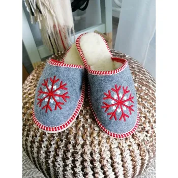 Dámské pantofle Dámské papuče vločka filcová červená model 85, VELIKOST 39