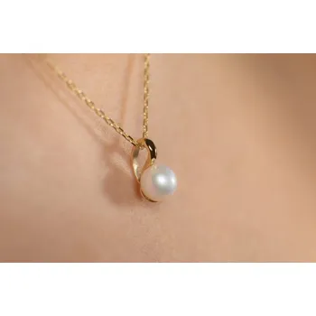 Přívěsek Elegantní zlatý perlový přívěsek Leia Materiál šperku: Žluté zlato