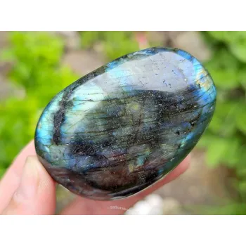 Přírodní kámen Kámen labradorit 119g (Madagaskar)