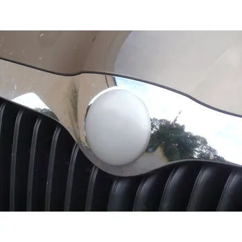 Auto-moto Kryt emblému přední, stříbrný matný - Škoda Octavia II. Facelift (Škoda Octavia II. / Octavia II. Facelift / Superb I. / Superb I. Facelift / Roomster / Fabia II. / Yeti)