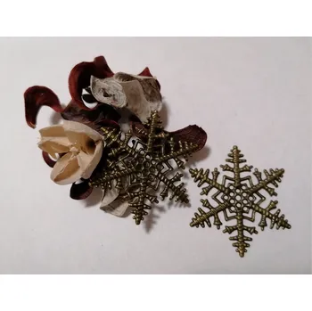 Filigrán sněhová vločka 45×45 mm, bronz Množství: 1 ks