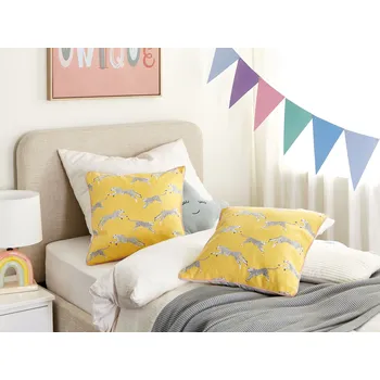 Dekorativní polštářek Sada 2 dekorativních polštářů žlutá bavlna 45 x 45 cm čtvercová motiv geparda s potiskem doplňky Beliani