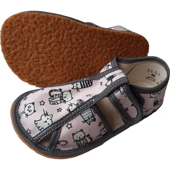 Chlapecké bačkory Baby Bare Shoes Přezůvky Pink Cat Velikost: 23