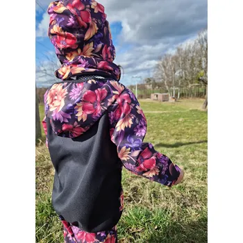 Chlapecké oblečení Yháček Softshellová bunda Yháček, podzim, květy na tmavém podkladu Velikost: 128