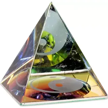 Krystal Pyramida Jin Jang 4 cm