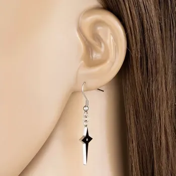 Náušnice Ocelové náušnice ve stříbrné barvě - špičatý černý křížek s čirým kamínkem