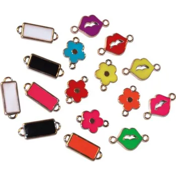 Dětské navlékací korálky Plastové přívěsky - 50 ks, kovový vzhled - pusa, kytička, rámeček