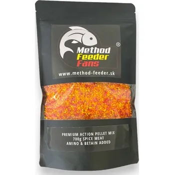 Návnadová surovina METHOD FEEDER FANS - Pelety Action Fluo Kořeněné Maso 700 g