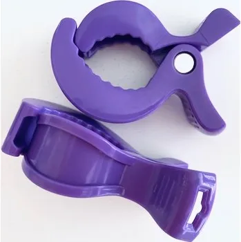 Klip na kočárek fialový