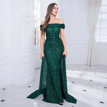 Dámské šaty Lesklé šaty na ples s odhalenými rameny Barva: Zelená, Velikost: M