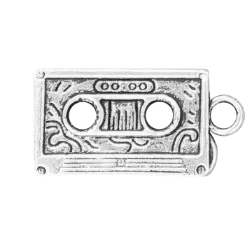 Přívěsek Přívěsek retro kovový - MC Audio kazeta - Stříbrná