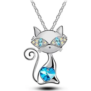 Náhrdelník Náhrdelník s kočkou stříbrné barvy s modrými kamínky