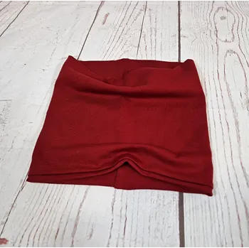 Nákrčník Yháček, Bordó