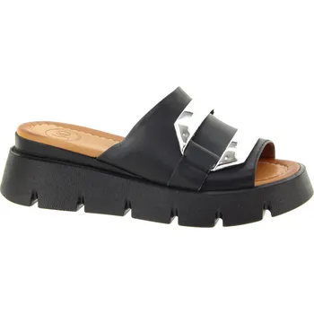 Dámské pantofle YO Dámské černé kožené pantofle YO-037-62-T-BLACK-255 Velikost 38