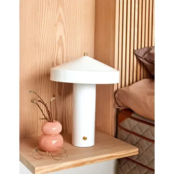 Lampička OYOY Stolní lampa Hatto White