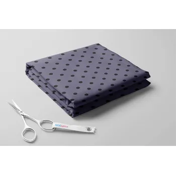 Kočárkovina, Černé střední puntíky na světlém podkladu Barva: tmavě fialová