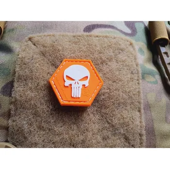 Nášivka JACKETS TO GO Nášivka PUNISHER hexagon velcro plast ORANŽOVÁ