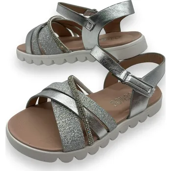 Dívčí sandály Love Dívčí stříbrné sandály Barva: Stříbrná, Velikost: 32