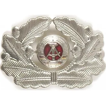 Armda NVA/DDR Odznak NVA čepicový důstojnický VM STŘÍBRNÝ