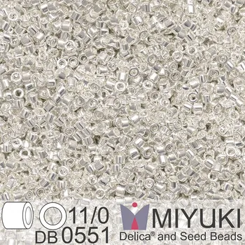 Korálek Korálky Miyuki Delica 11/0. Barva Bright Sterling Plated DB0551. Balení 3g.