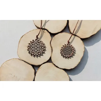 Přívěsek Přívěšek na krk: Květ života Průměr přívěsku: Větší, Okraj přívěsku: Vyřezaný