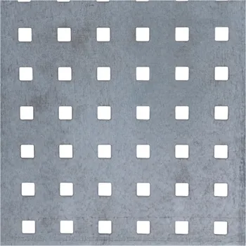 Plech Čtvercový perforovaný plech s otvorem 10x10mm, rozteč 30mm, ZN