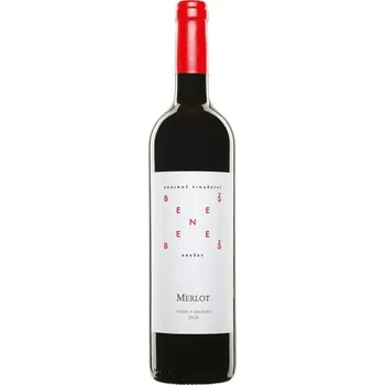Víno Vinařství Beneš Merlot velký sud výběr z hroznů 0,75l