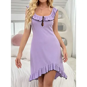 Dámská noční košile Dámská noční fialová košilka Barva: Fialová, Velikostní tabulka: M