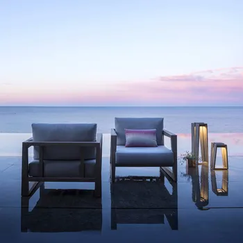 Venkovní osvětlení Les Jardins Skaal LED solární lucerna se senzorem, 65 cm teakové dřevo 1 x 3 W LED - Doprava zdarma