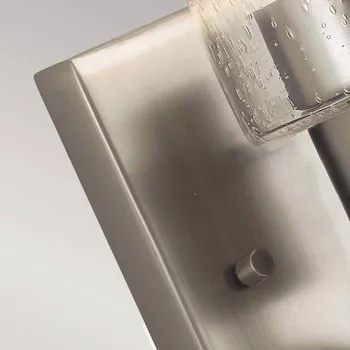 Lampička KICHLER Nástěnné svítidlo Deryn se stínidlem z čirého skla, starožitně šedé stříbrnošedá starožitná, čirá 1 x 60 W - Doprava zdarma