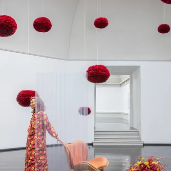 UMAGE Eos mini závěsné světlo červené peří červený, bílý 1 x 15 W LED - Doprava zdarma