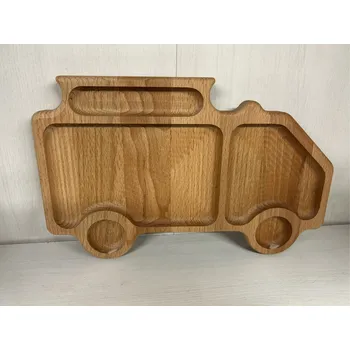 Dřevotéka Bukový servírovací tác ve tvaru auta 29x15,5 cm Bukový servírovací tác ve tvaru auta 29x15,5 cm
