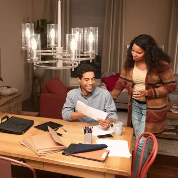 Lampička Philips E14 2,2W 827 LED žárovka-svíčka, matná