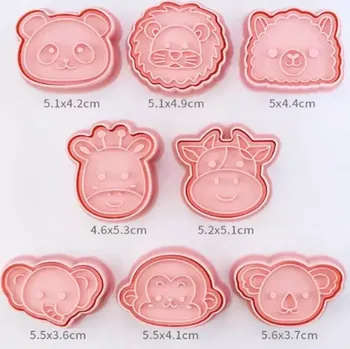 Vykrajovátko 3D vykrajovátka na sušenky - ZVÍŘÁTKA 3 - 8 ks (Značka: TAKARA TOMY)