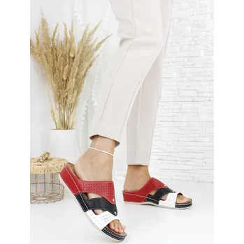 Dámské pantofle Koka shoes Dámské nazouváky na klínku KH-1109R.B.WH Velikost: 38