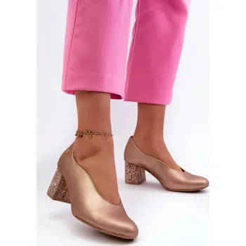 Dámské lodičky Elegantní kožené lodičky na podpatku Maciejka 06422-25 Barva: Zlatá, Velikost: 37