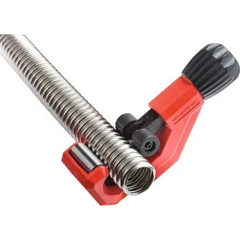 Instalatérský materiál Nerezová ohebná trubka pro vodu a topení 1/2" na míru