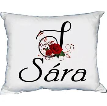 Dekorativní polštářek Polštář s dámským jménem SÁRA (polštářek dámské jméno )