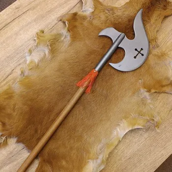 Dřevěná hračka Halapartna barokní halapartna-barokni