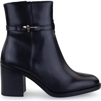 Dámské kozačky Tamaris, kožené polokozačky na podpatku 25319 Velikost 36-41: 38