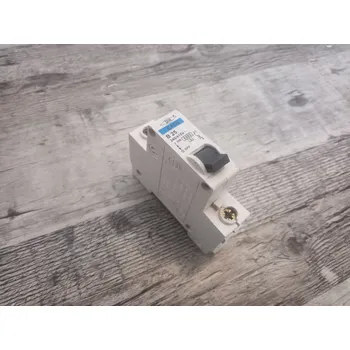 Jistič DANAPO 1F / 3F jednofázový třífázový jistič KANIA C45N Varianta: 1F GEN C45N B25