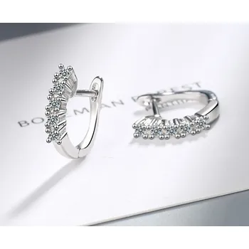 Šperkovnice Stříbrné náušnice se zirkony Květinky