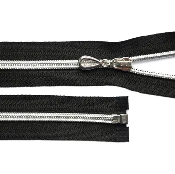 Zip Spirálový zip se stříbrnými zoubky No 5 délka 75 cm, barva Černá