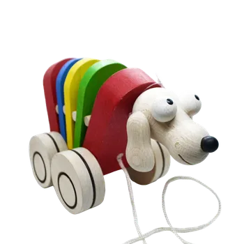 Dřevěná hračka Tahací pes